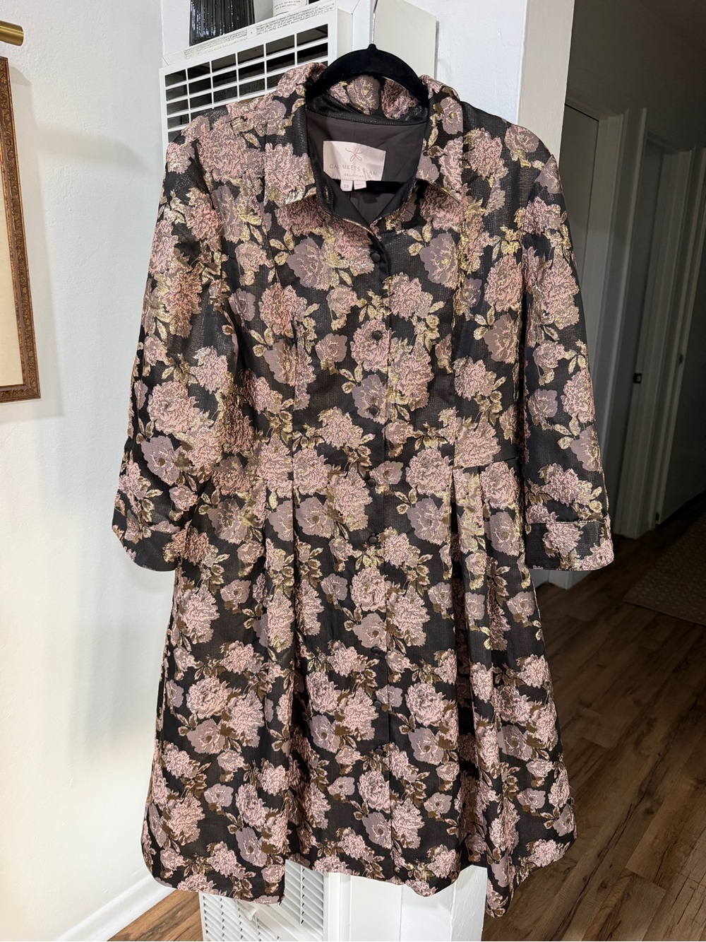EUC Gal Meets Glam Black Lucy Floral Jacquard A-Line Dress Coat